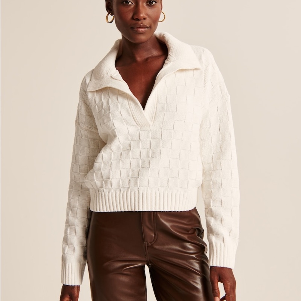 abercrombie & fitch a&f white notch neck sweater